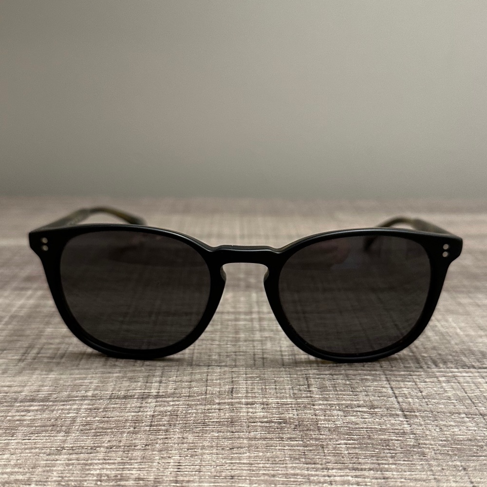 OLIVER PEOPLES / FINLEY ESQ. SUN OV SEMI-MATTE BLACK MOSS TORTOISE/GRAPHITE